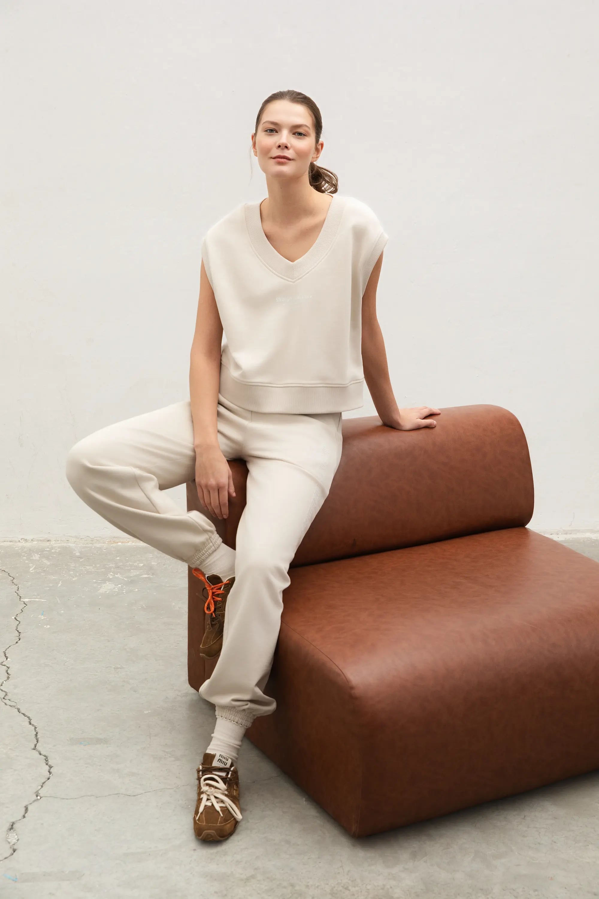 Cuffed Fleece Jogger Pumice Stone Bath and Belfast joggers and sweater vest