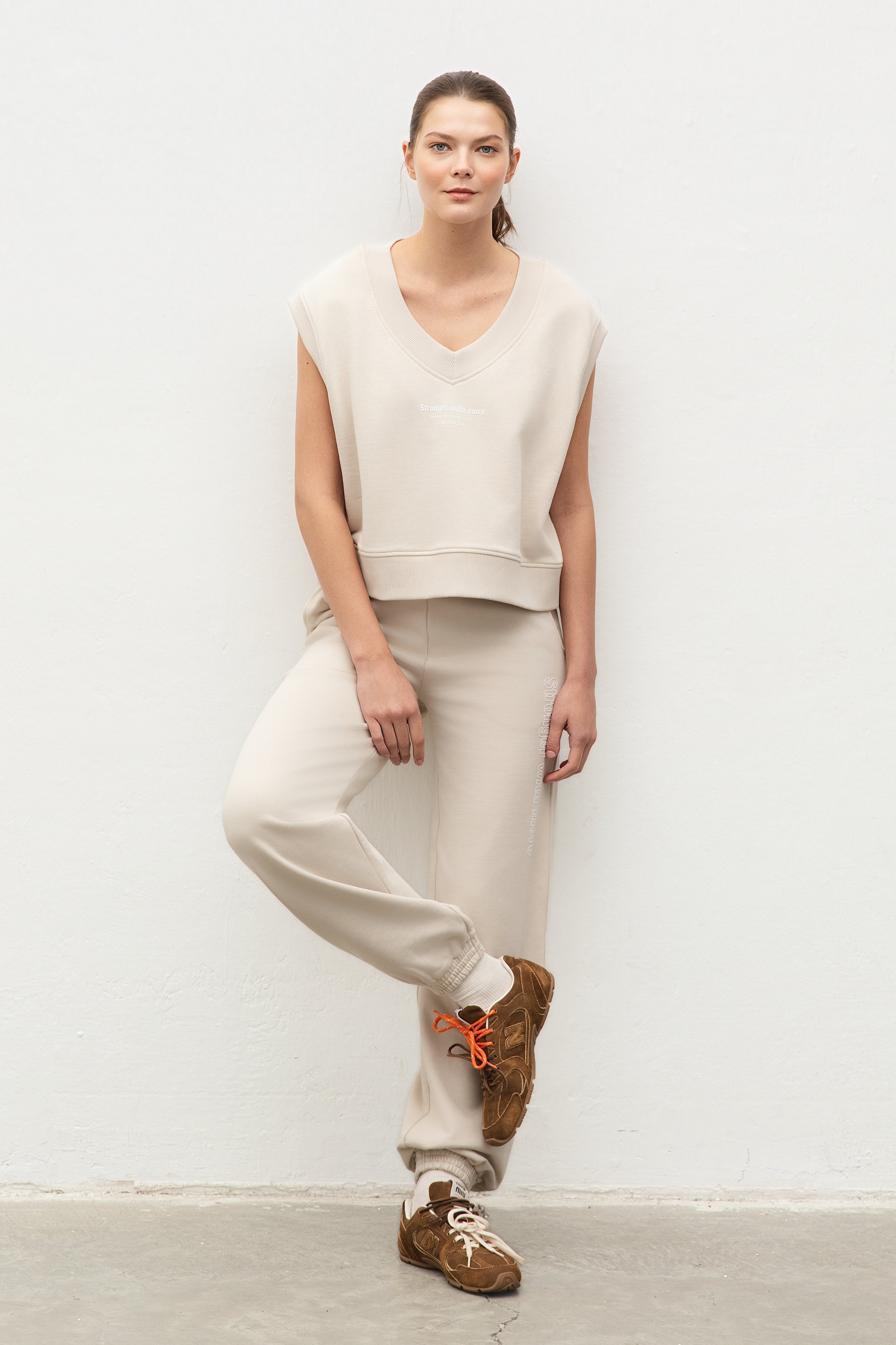 Bath_sweater_vest_women_V_Nec_Sleeveless_Fleece_Sweatshirt
