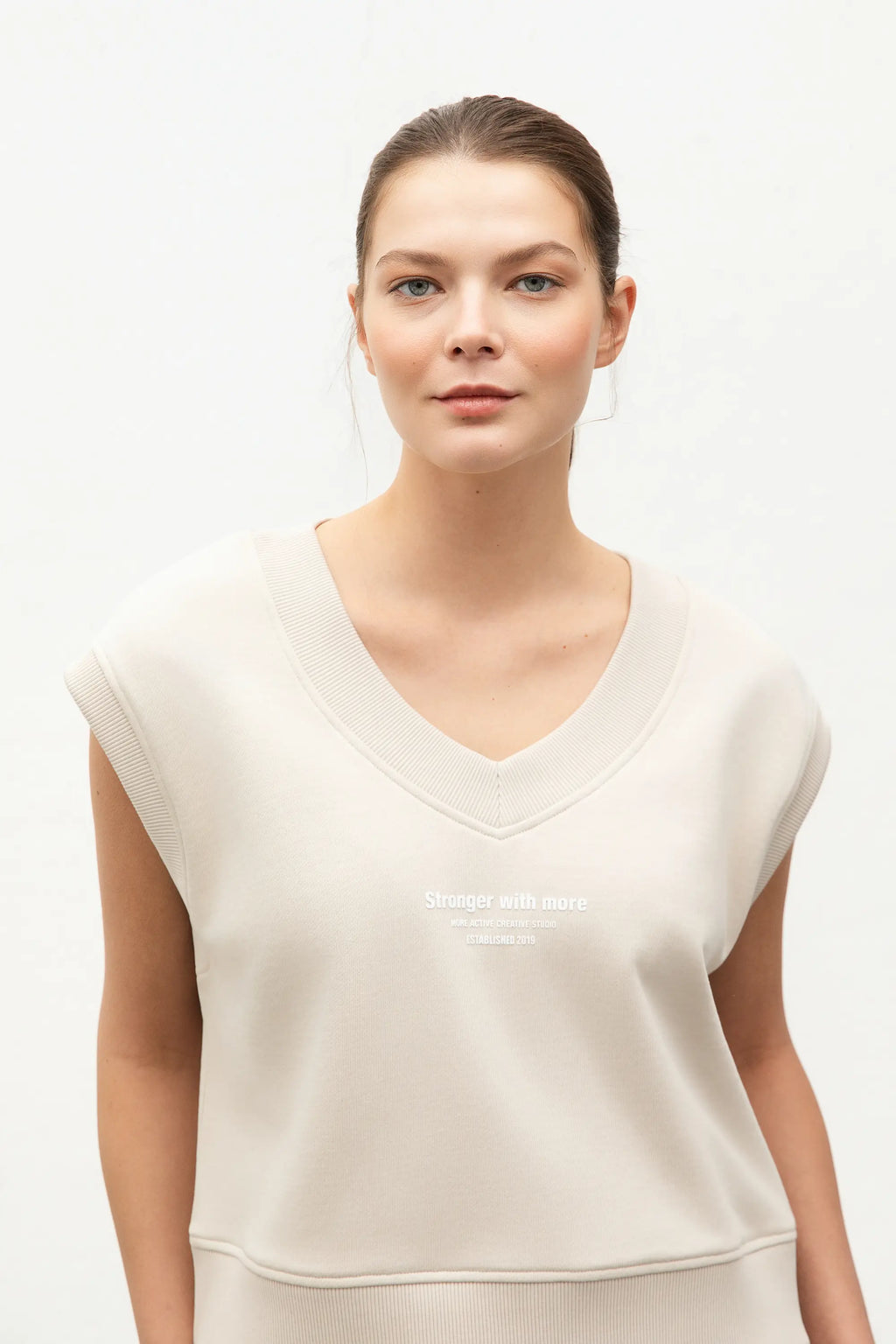 More_Active_sleeveless_jumper_V _neck _Sleeveless_Fleece_Sweatshirt_Pumice Stone_Neck_Detail