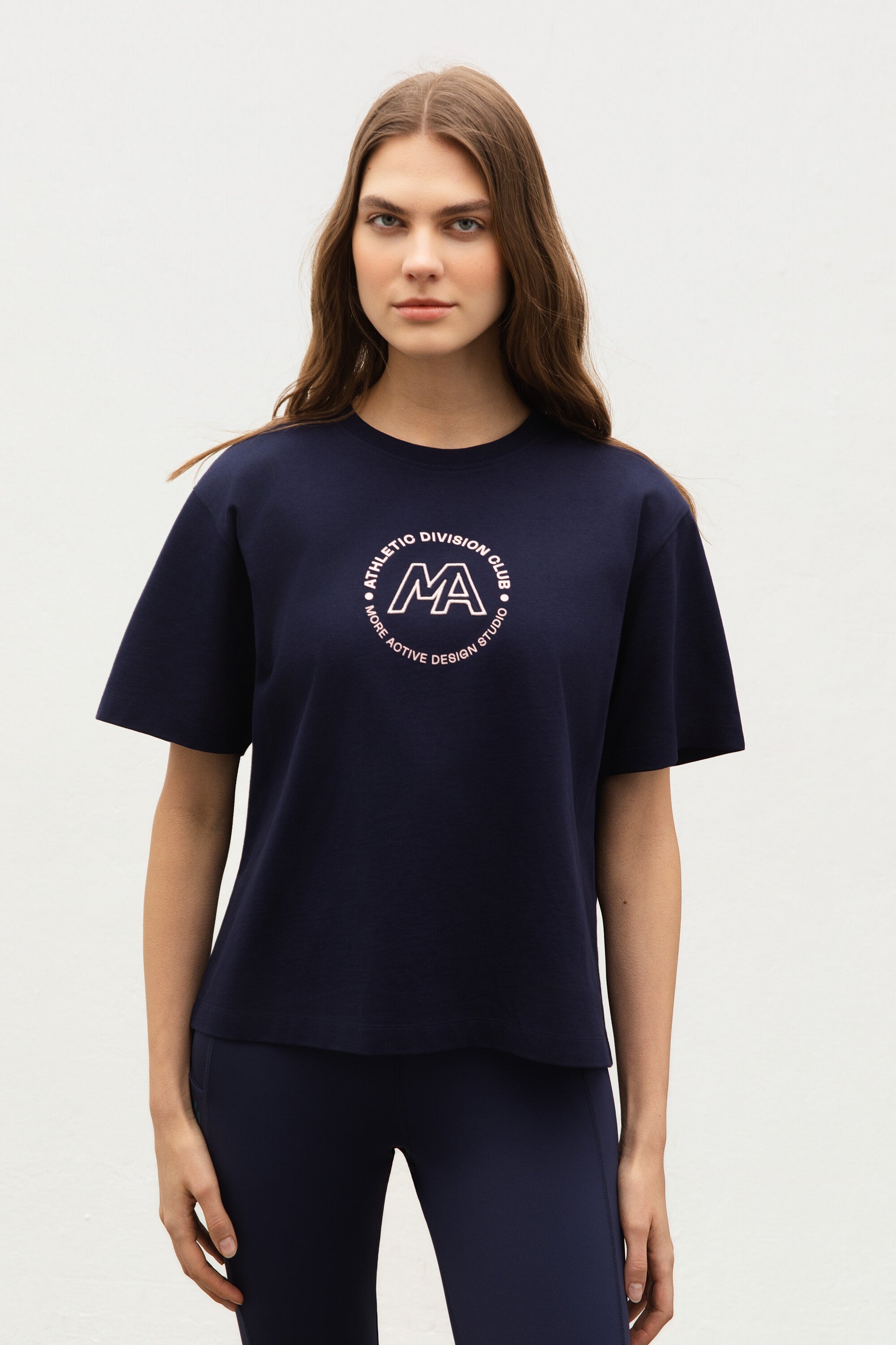 Ss Heavy Jersey Tshirt Maritime Blue close up view 2