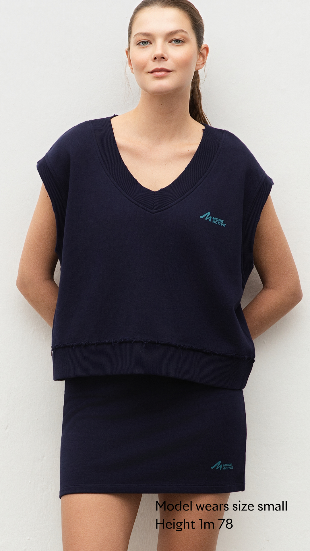 Fleece Skirt With Garment Wash Maritime Blue full details video
